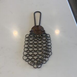 Chainmail Scrubber